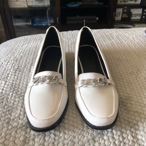 Like-new ASOS White Women’s loafer shoes!